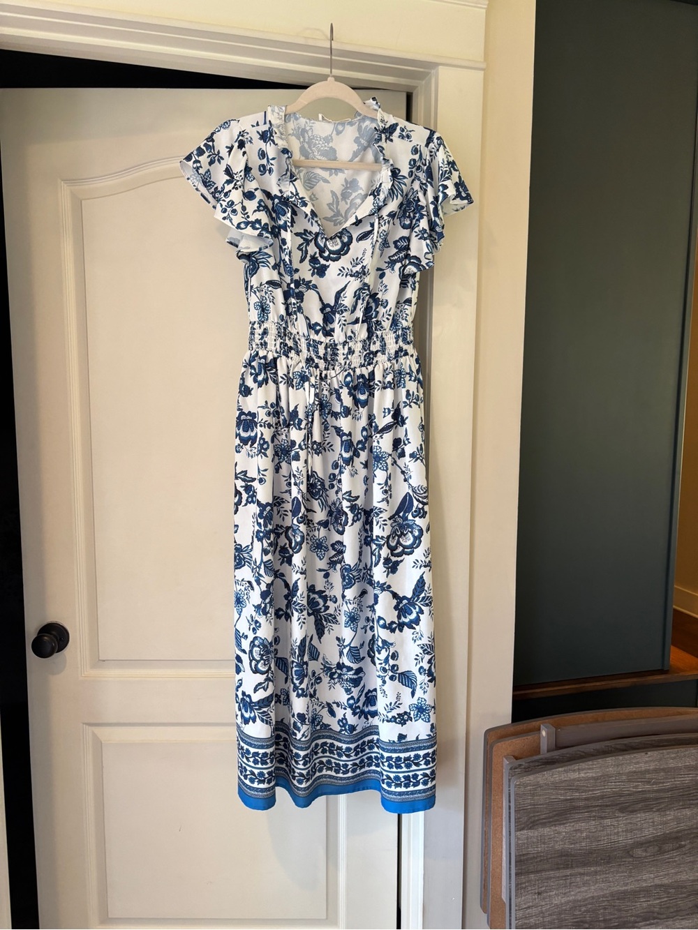 Grace Karin White Midi Dress with Blue Floral Print and Ruffle Sleeves